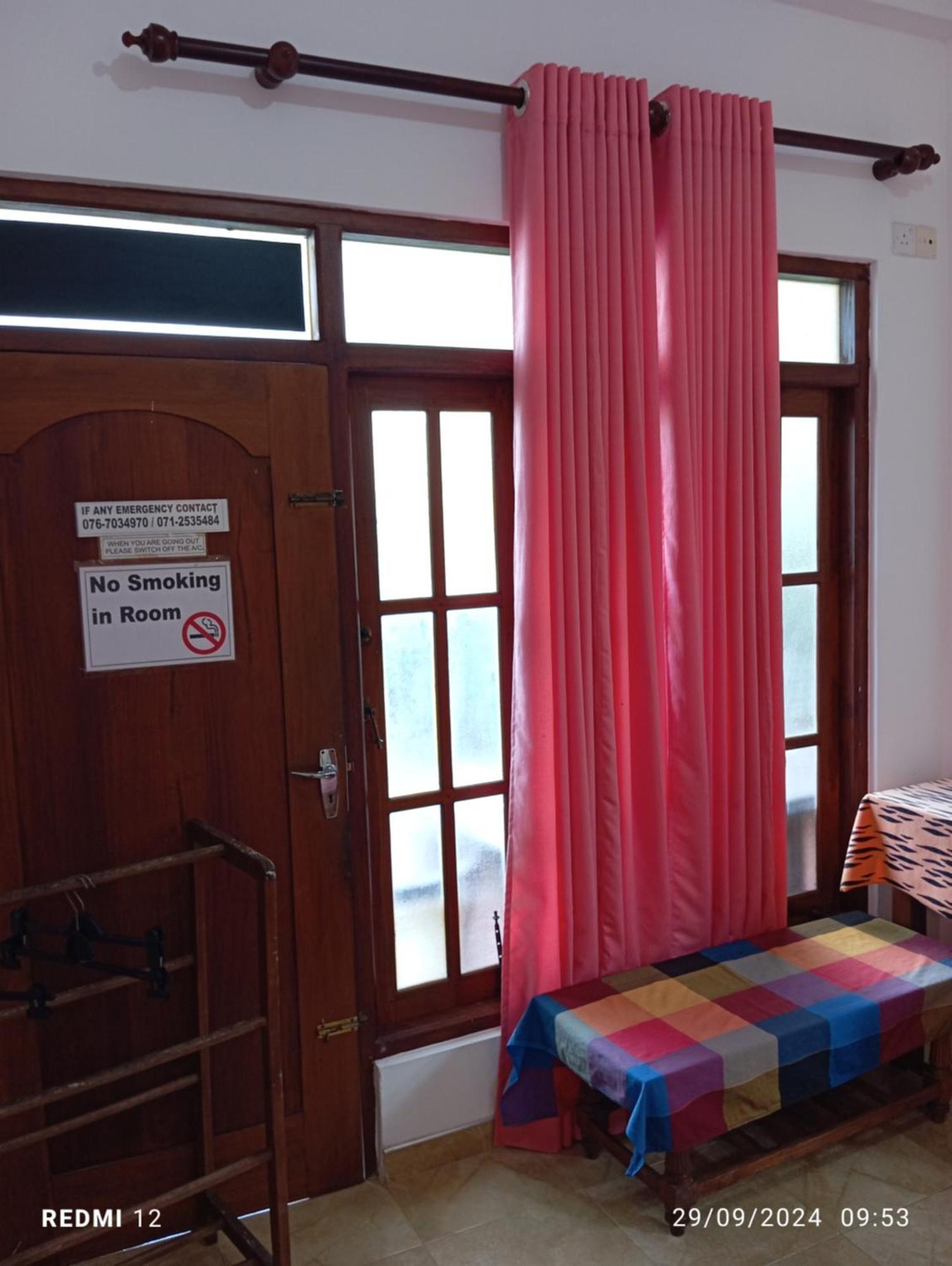 Pearl Deluna Resort Mirissa Kültér fotó