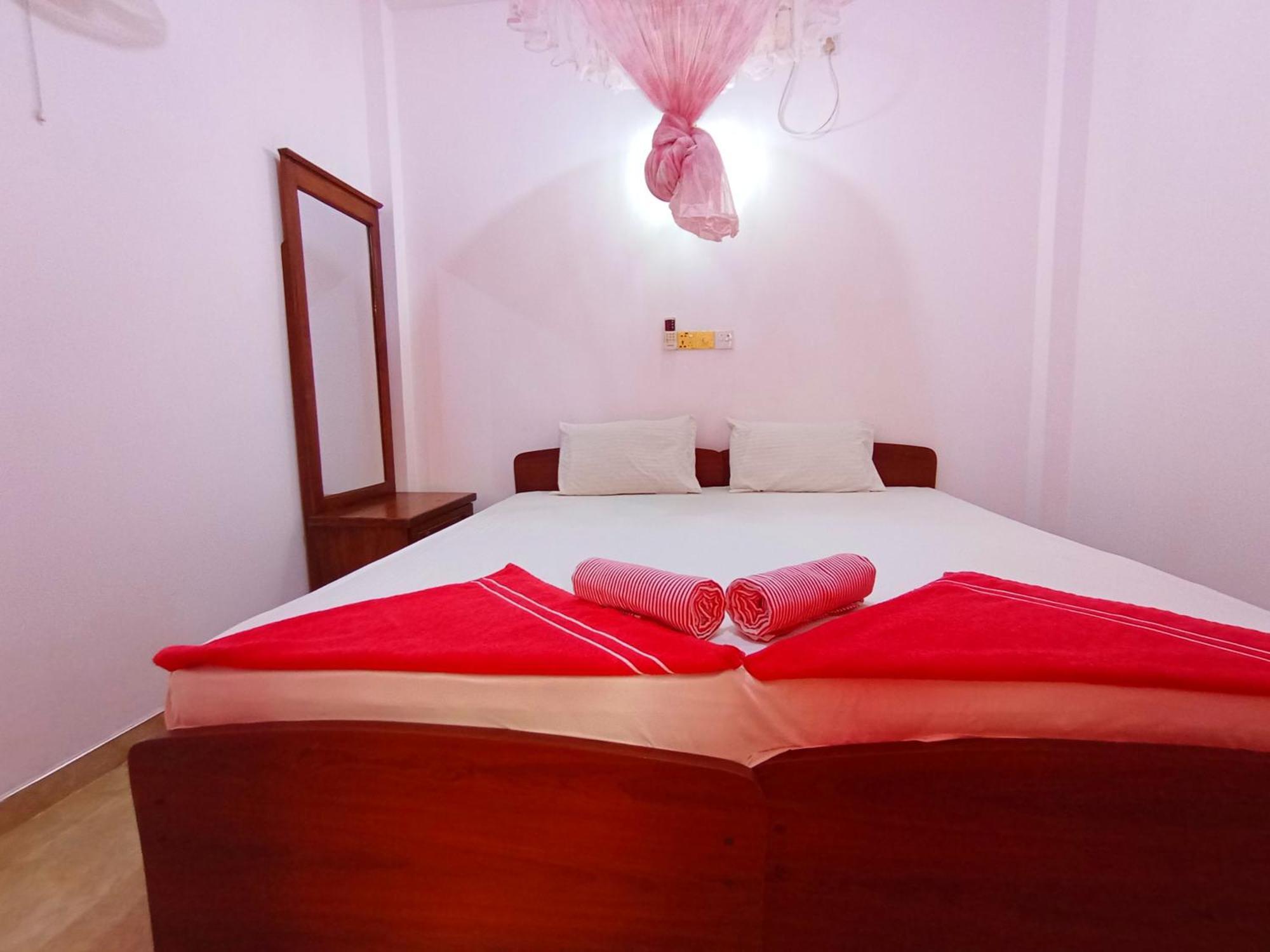 Pearl Deluna Resort Mirissa Kültér fotó